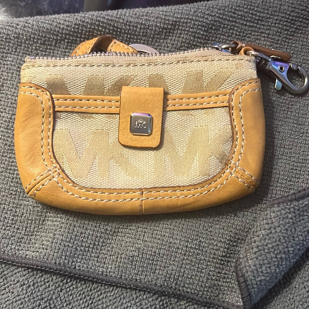 MK key chain min wallet